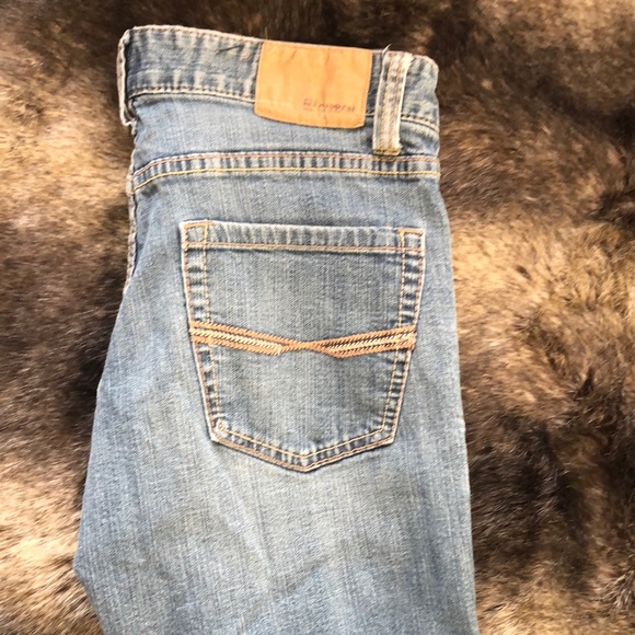 Jeans 💙 - Picture 2 of 2